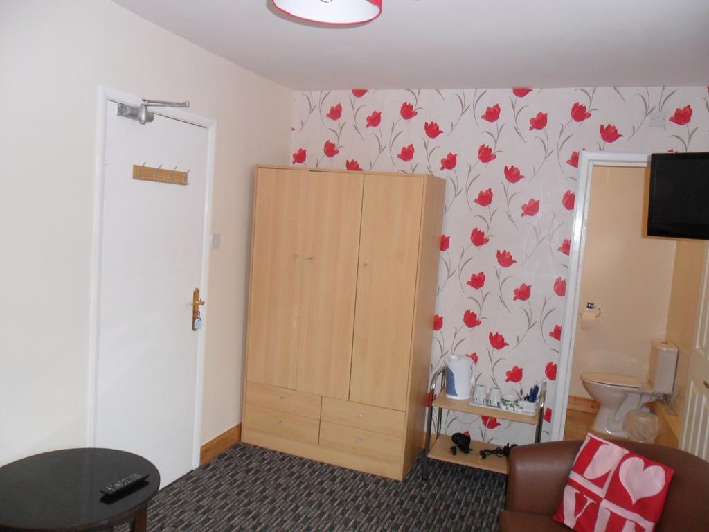 Amber Lodge Guest House Great Yarmouth Rum bild
